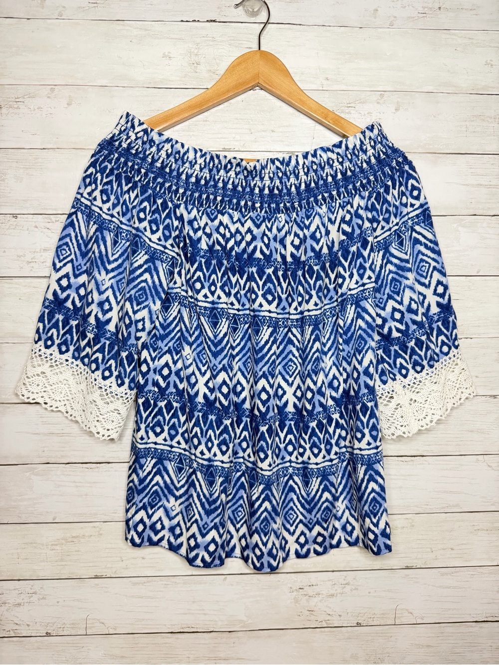 Karen Kane Blue Geometric Off The Shoulder Smocked Lace Trim top M